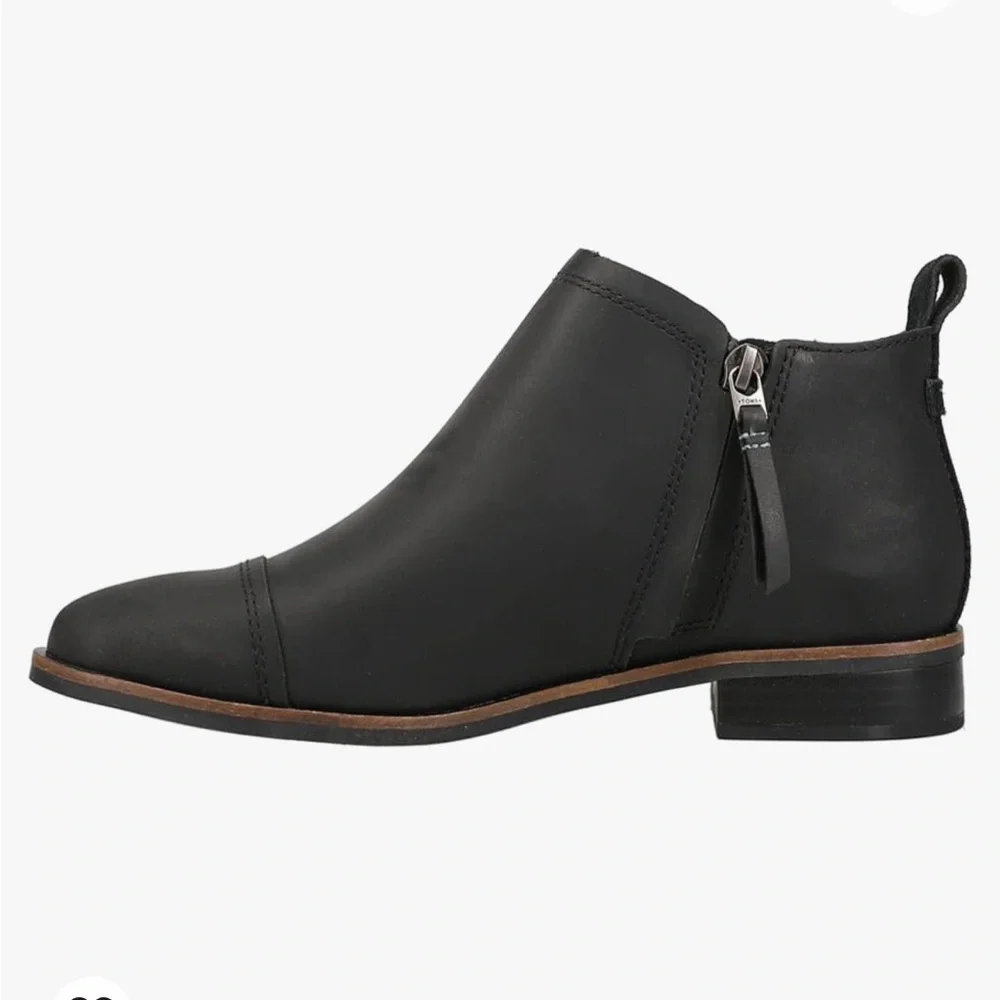 TOMS size 7.5 black leather Reese Bootie - Picture 1 of 8